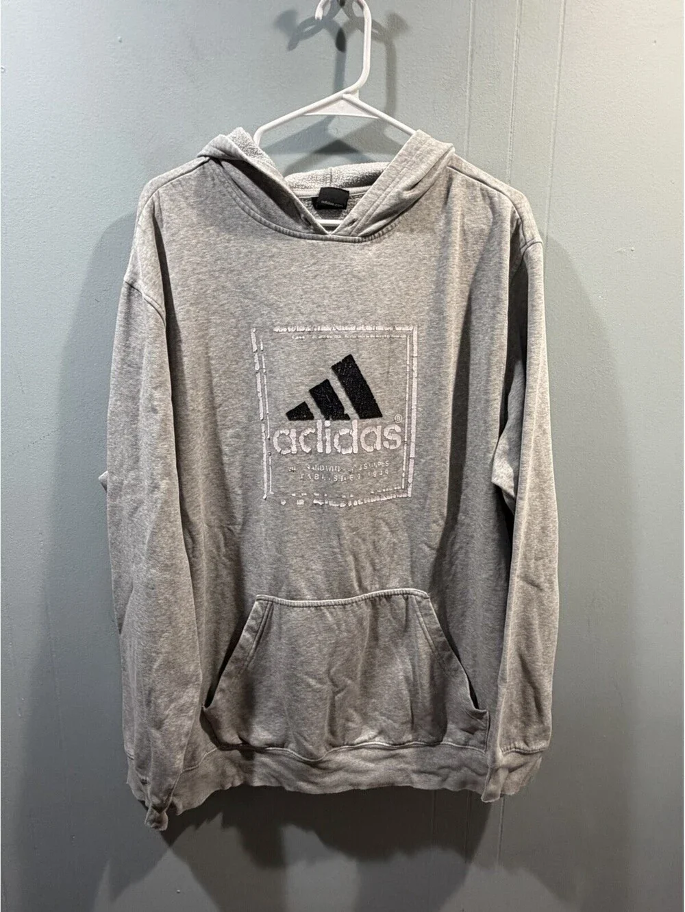 Mens Adidas Pullover Hoodie Size XL Gray